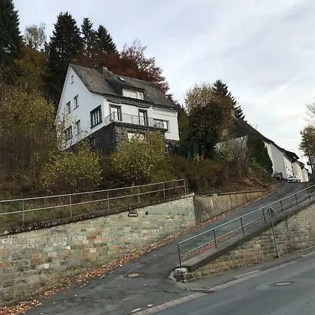 Holiday home Schneeweiss