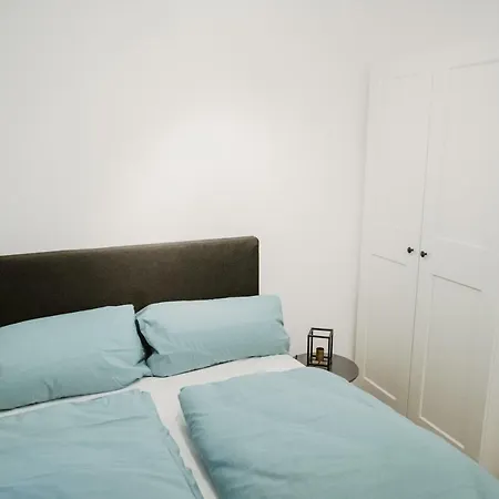 Schneeweiss 度假居 *