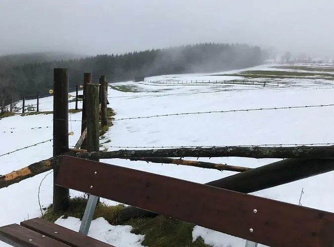 Semesterbostad Schneeweiss *